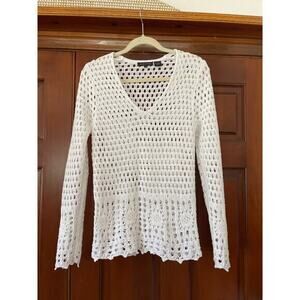 V neck crochet pullover sweater size medium